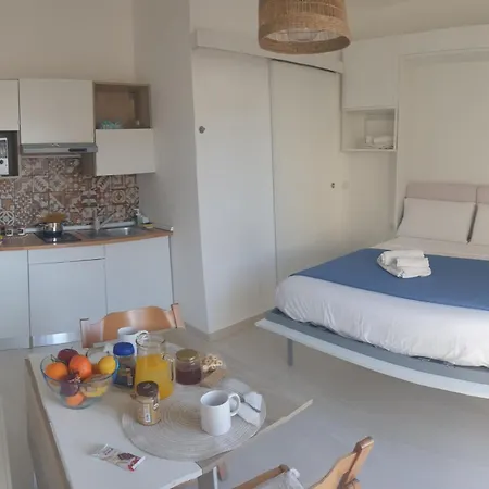 Rgb_apartments Λαμπεντούζα